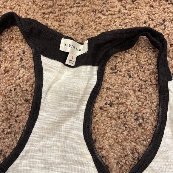 Active Basic Tank Top - Picture 2 of 3
